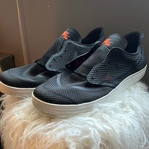 Nike SB Janoski Men’s Sneakers Size 10